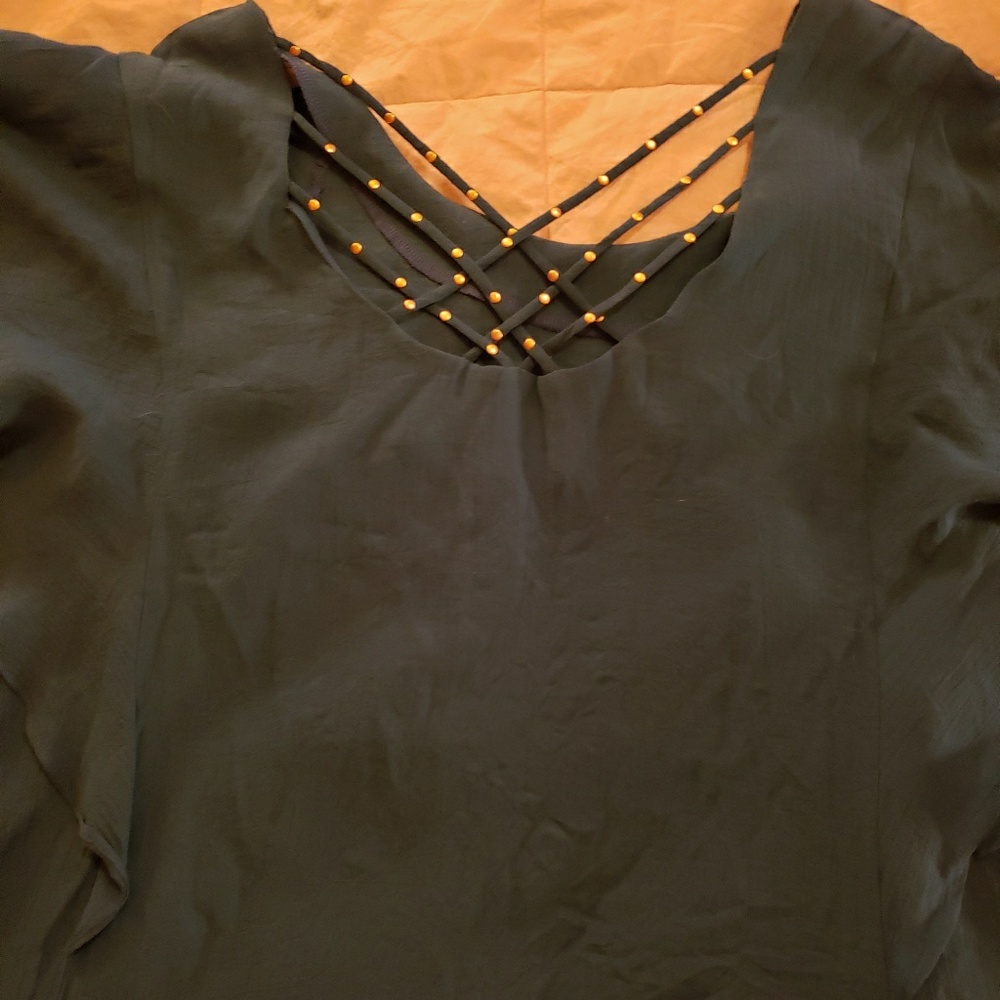 Blouse - Picture 2 of 3